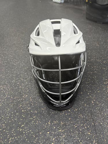 Used Cascade S Lacrosse Helmet White Md 11337-s000489168