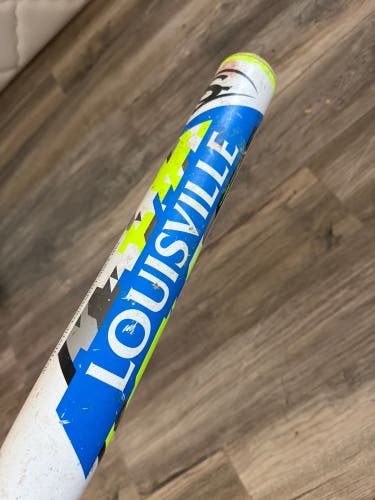 2017 Louisville Slugger Z4 Composite Bat 26 oz 34" (Used)