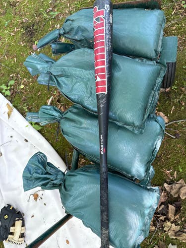 Easton Hammer Alloy Bat (-3) 29 oz 32" (Used)