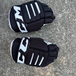 CCM Gloves 11" (Used)