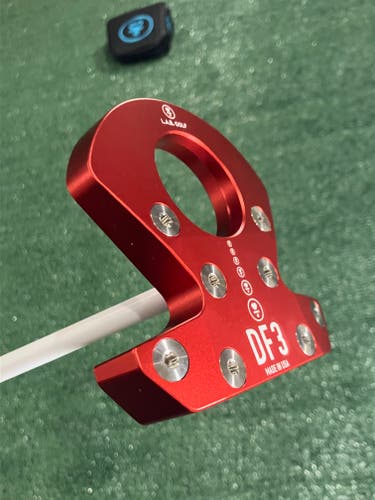 Red L.A.B. Golf DF3 Right Handed Putter, with headcover