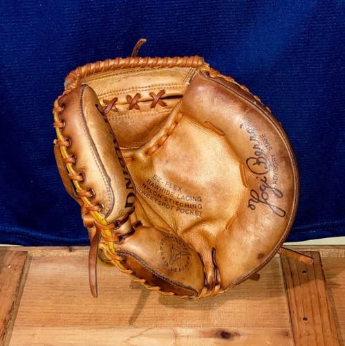 Yogi Berra Catchers Glove - vintage Spalding baseball glove