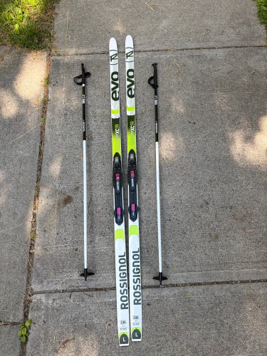 Men's Rossignol EVO Cross Country Skiing XC 59 (used)