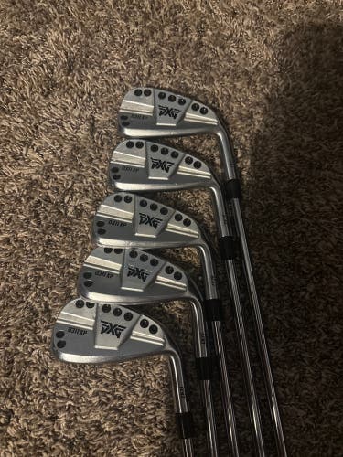 Men's PXG 0311 XP GEN3 Right Handed Iron Set Regular Flex (Used)