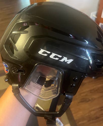 Small CCM Tacks 710 Helmet (New)