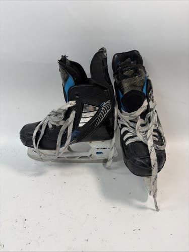 True TF7 Ice Hockey Skates, 2R