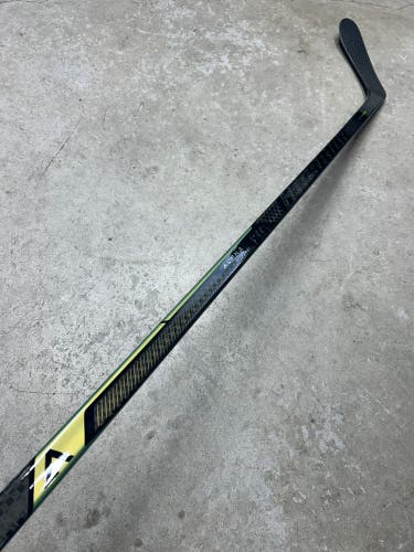 85 Flex P28 Senior Warrior Alpha LX3 Left Hand Hockey Stick Pro Stock (New)