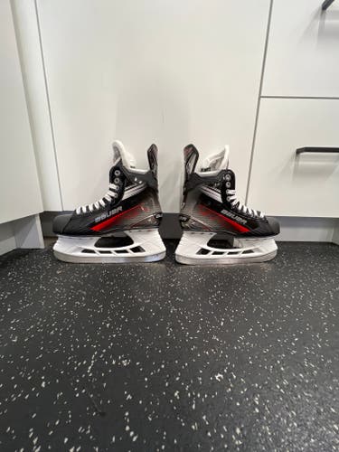 Bauer Vapor X3 Hockey Skates Extra Wide Width Size 6 (New)