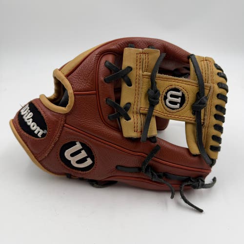 Wilson a550 11” infield Baseball Glove