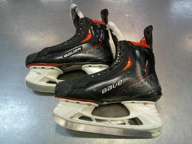 Used Bauer 3x Pro Intermediate Hockey Skate Intermediate 4.5 11339-s000197821