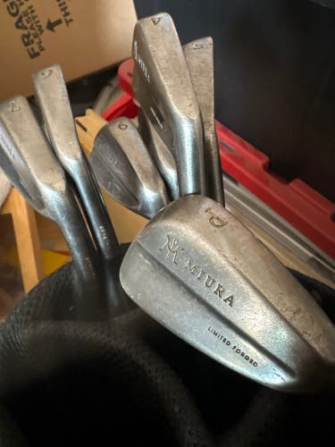 Men's Miura Tournament Blade Right Handed Iron Set Stiff Flex Graphite/Steel Shaft (Used)