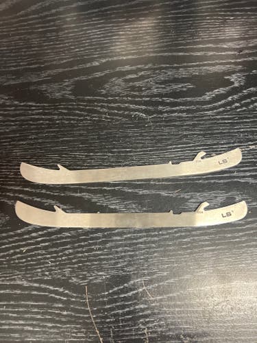 Bauer Ls1 254 mm (New)