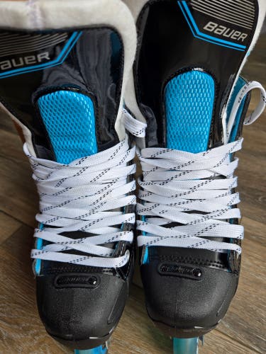 Bauer Inline Skates Regular Width Size 5 (Used)