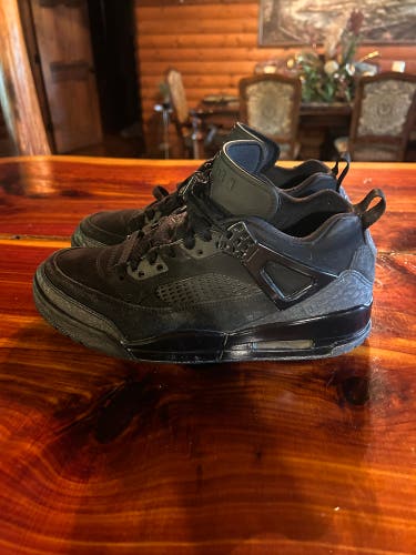 Men's Size M 9.5 (W 10.5) Jordan Shoes (Used)