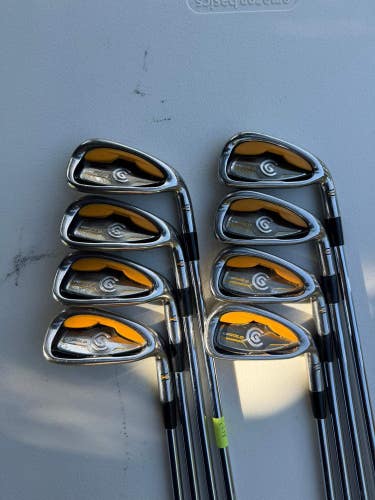 Cleveland CG Gold Iron Set 3-PW Actionlite Stiff Flex Standard NICE