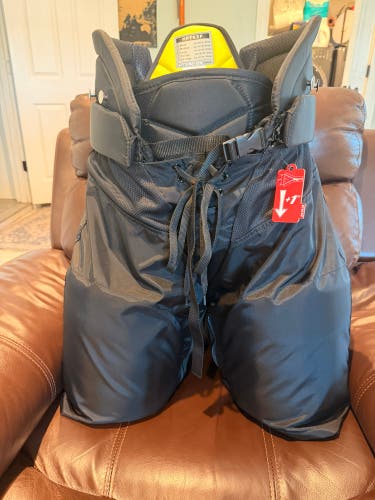 Senior Large CCM HPTKXP Hockey Pants Pro Stock (New)