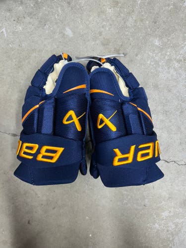 14” Bauer Vapor Hyperlite Gloves NCAA Pro Stock (New)