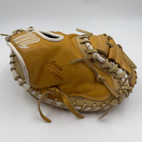 Marucci Arcadia series 32” catchers mitt Baseball Glove