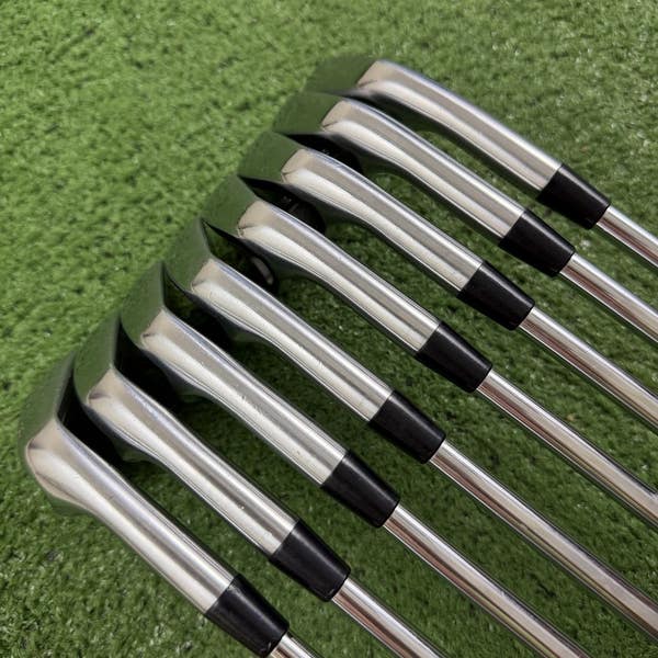 Nike VR Forged Pro Combo Iron Set 3-PW Dynamic Gold DG Pro S300