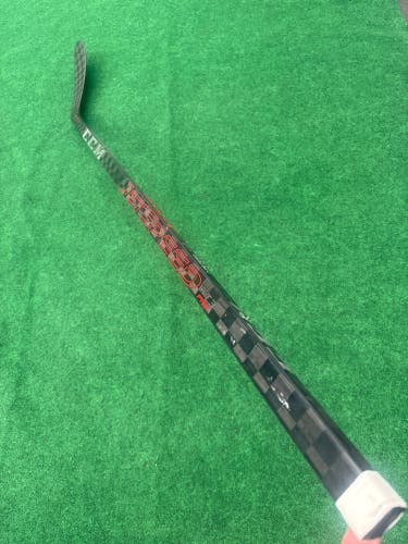 Senior CCM JetSpeed FT3 Pro Hockey Stick Right Handed Pro Stock 75 Flex P46 (Used)