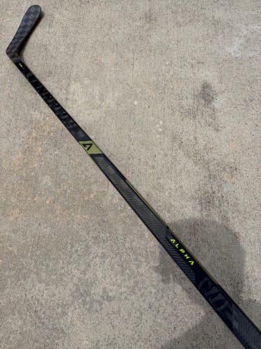 Warrior Alpha LX3 PRO Pro Stock Hockey Sticks Grip W03 85 Flex Right 1660