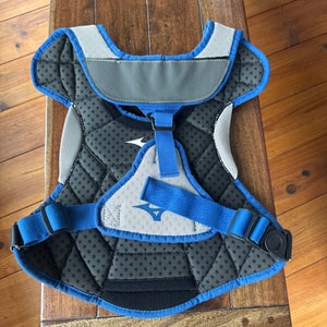 Mizuno Samurai Catcher's Chest Protector (Used)