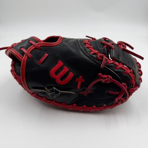 Wilson A2000 1791 32.5 Catchers Mitt Baseball Glove