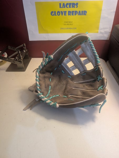 RH Easton Fundamental Softball Glove 13" (Used)