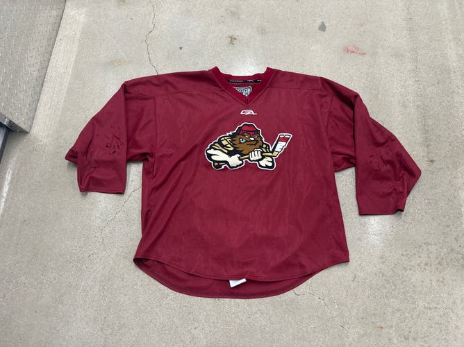 USHL MUSKEGON LUMBER JACKS Red Size 58 Men's Jersey (Used)