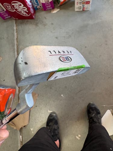 Junior US Kids Golf Blade US Kids Golf Ultralight Right Handed Putter 25" (Used)