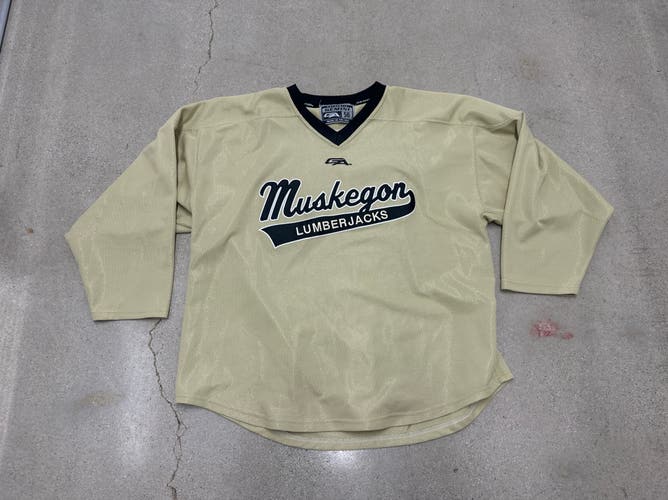 USHL MUSKEGON LUMBER JACKS Gold Size 58 Men's Jersey (Used)