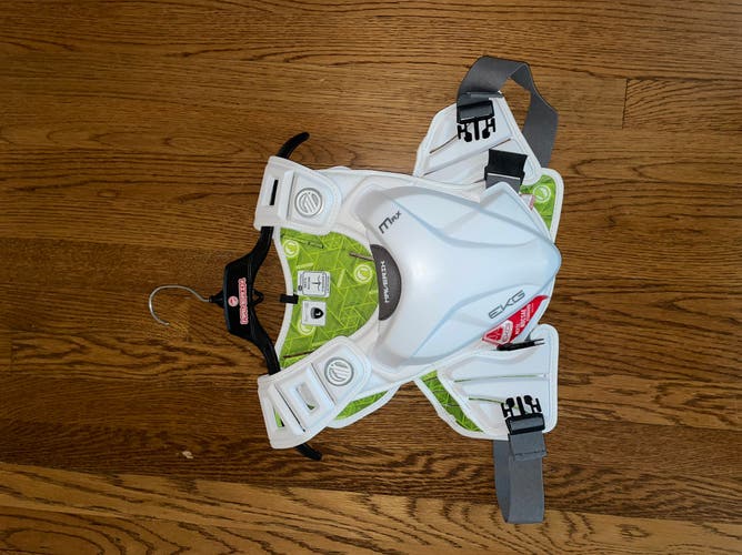 Large Adult Maverik MAX EKG Shoulder Pads (New)