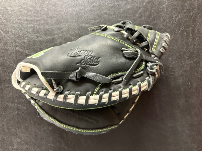 Catcher's RH Marucci Baseball Glove 32.5" (Used)