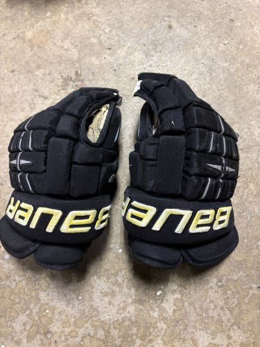 Bauer 4-Roll Pro Gloves 15” (Used)