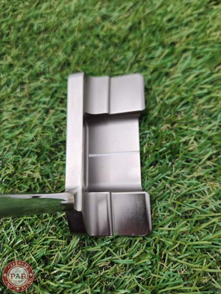 2018 BETTINARDI QUEEN B #8 PUTTER BETTINARDI 34