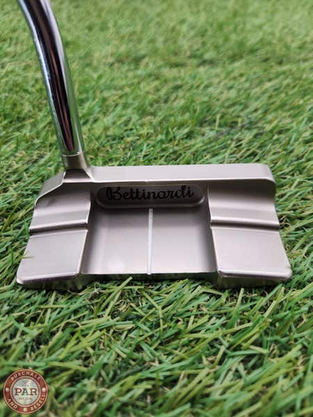 2018 BETTINARDI QUEEN B #8 PUTTER BETTINARDI 34 2018 BETTINARDI QUEEN B #8 PUTTER BETTINARDI 34