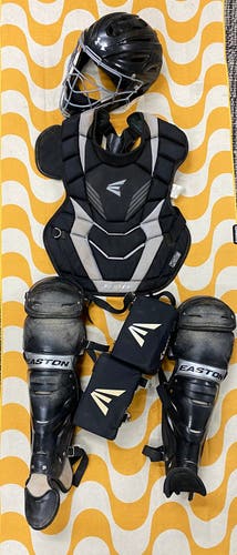 Adult Easton Gametime Catcher's Set (Used)