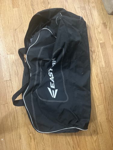 Easton Bag Senior Black Hockey Bag (Used)