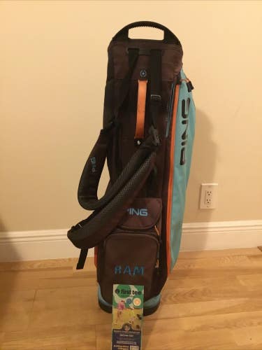 Ping Hoofer Lite Stand Golf Bag with 4-way Dividers & Rain Cover
