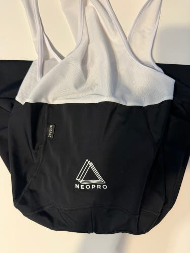 Neopro cycling bib