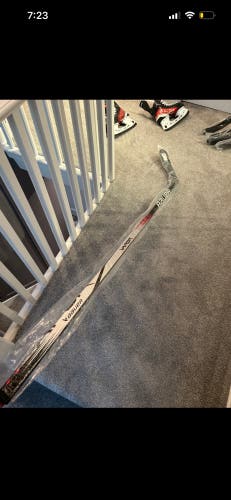 Senior Bauer Vapor Pro Stock Left Hand Hockey Stick P92 77 Flex Pro Stock (Used)