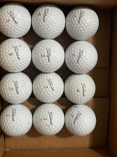 Titleist Pro V1 Balls 12 Pack (1 Dozen) (Used)