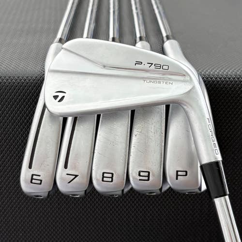 TAYLORMADE P790 2021 IRON SET 5-P