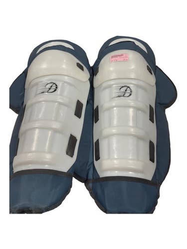 Used Shin Guards Senior Shin Guards White 16" 11847-s000036349