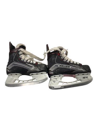 Used Bauer Vapor X500 Youth Hockey Skate Youth 10.5 11847-s000036338