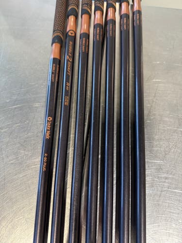 Men's TaylorMade Burner Right Handed Iron Set Regular Flex Graphite Shaft (Used)