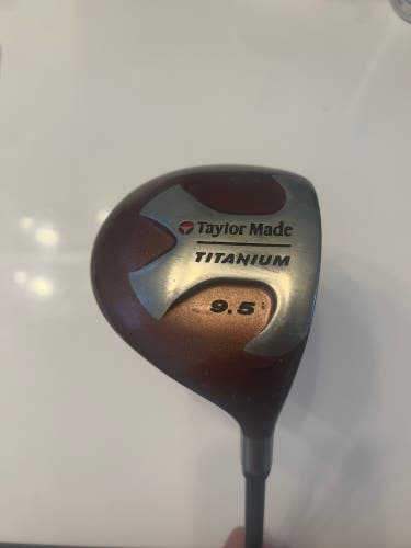 Men's TaylorMade Titanium Right Handed Driver Stiff Flex 9.5 Loft Graphite Shaft (Used)