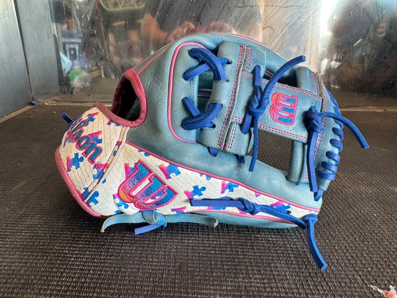 Game Ready Wilson A2000 RH Infield Baseball Glove 11.5" (Used)