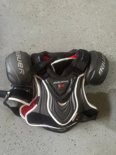 Men's Large Junior Bauer Vapor 1X Shoulder Pads (New)