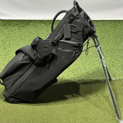 TaylorMade Signature M4 PU Leather Golf Stand Bag 4-Way Divider Color: Black